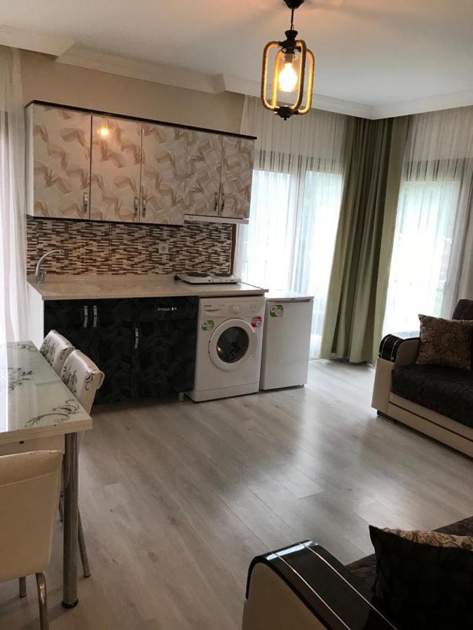 Karenes Kuzey Pansiyon Caykara Exteriör bild